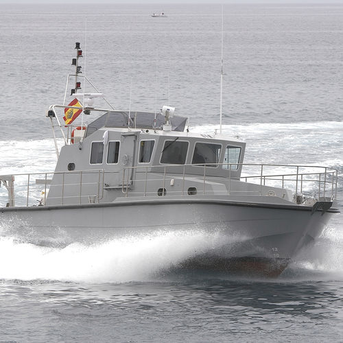 Barco profesional barco de vigilancia - 1600 CPV PROTECTOR  - ARESA SHIPYARD - hidrojet intraborda / GRP / de aluminio