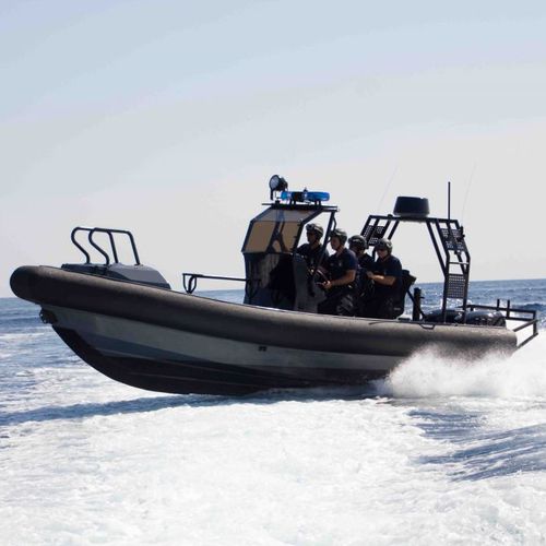 Barco profesional fueraborda - 650 COMMANDOS RFB - ARESA SHIPYARD - GRP / embarcación neumática semirrígida