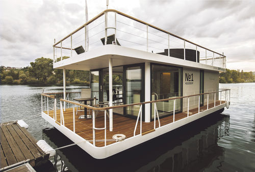 Barco casa fueraborda - No1 Living 40' - HOUSEBOAT s.r.o.