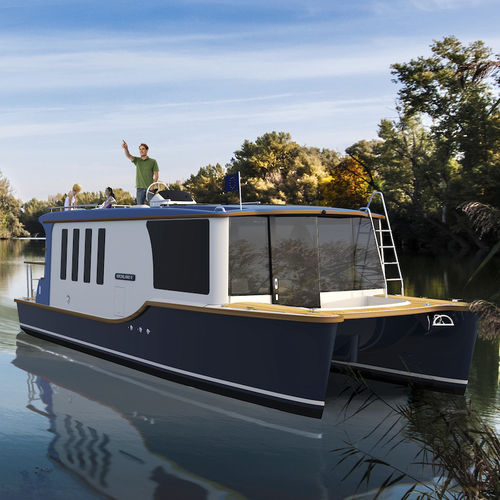 Cabin-cruiser fluvial - KRONLAND II - Bader Hausboot - catamarán / fueraborda / de desplazamiento