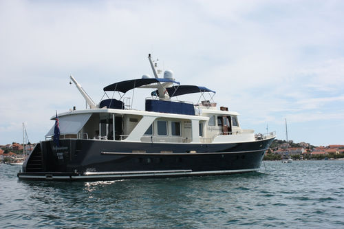 Trawler intraborda - Delfino 65 - De Alm  - con fly / de acero