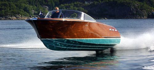 Runabout clásico - 26 - Dolvik  - stern-drive / diésel / con doble consola