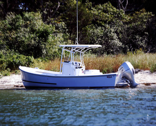 Barco open fueraborda - 220 - Eastern Boats  - de pesca deportiva / con T-top