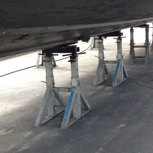 Pie de puesta en dique para barco de motor - TAR2T 60 h. 16/24 - Naval Tecno Sud - ajustable / para quilla / galvanizado
