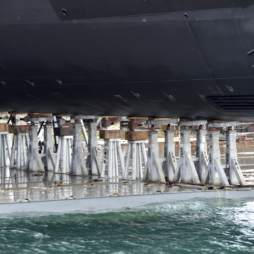Pie de puesta en dique para barco de motor - TAR2T100 h. 14/22 - Naval Tecno Sud - ajustable / para quilla / galvanizado