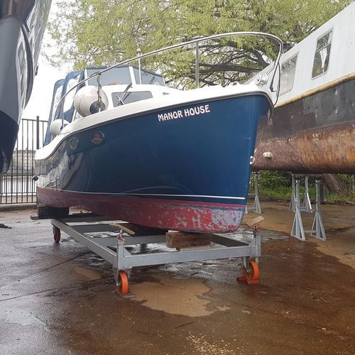 Cuna para barco a motor - SE Sella per barca a motore Ton. 7 - Naval Tecno Sud - móvil / con 4 puntos de apoyo