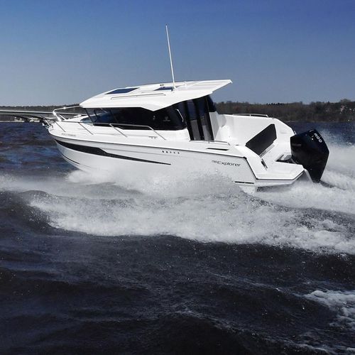 Cabin-cruiser fueraborda - 790 EXPLORER - Parker Poland - con caseta de timón