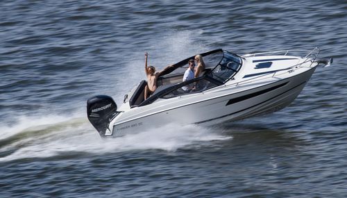Day-cruiser fueraborda - 690  - Parker Poland - open / de deporte / 7 personas máx.