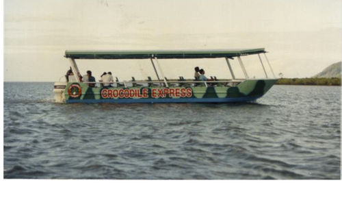 Barco profesional barco de pasajeros - English Engineering - fueraborda
