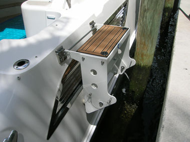 Escalera para yate - 2-Step - Ne Wave Fabrication - para barco / plegable / de embarque