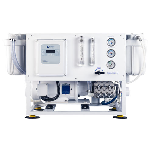 Desalinizador para barco - Explorer LX Series - Blue Water Desalination - para yate / de ósmosis inversa / 380 V