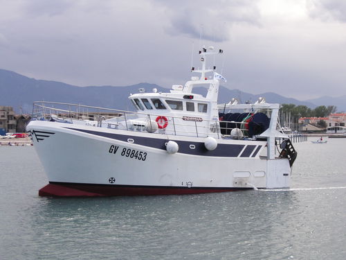 Barco profesional arrastrero - TALISMAN - MARTINEZ CONSTRUCTIONS NAVALES - intraborda / diésel / de poliéster