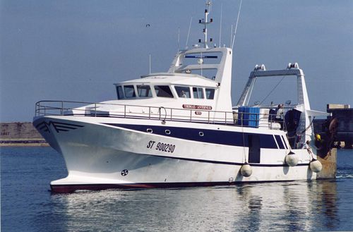 Barco profesional arrastrero - THOMAS-ANTOINE II - MARTINEZ CONSTRUCTIONS NAVALES - intraborda / diésel / de poliéster