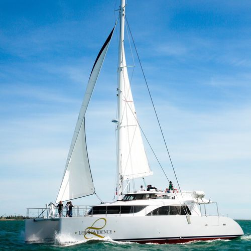 Yate de vela catamarán - LE PROVIDENCE II  - MARTINEZ CONSTRUCTIONS NAVALES - con fly / con bauprés