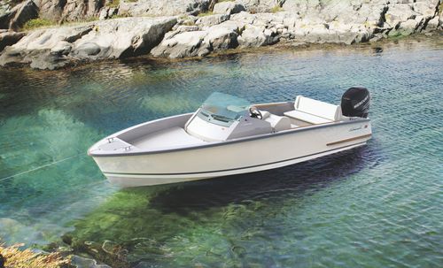 Cabin-cruiser fueraborda -  UTILITY 23 - Cormate - open / con consola lateral / 7 personas máx.