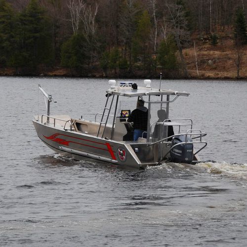 Barco profesional barco de salvamento - 20’ - Stanley Aluminum Boats - barco de desembarco / fueraborda