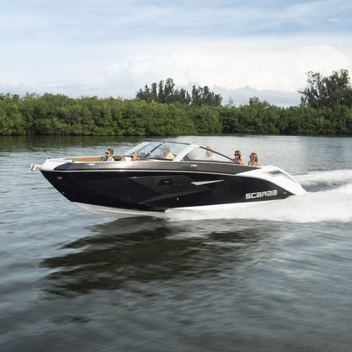 Runabout intraborda - 285 ID - Scarab/Rec Boat Holdings - propulsión por moto acuática / bimotor / con doble consola