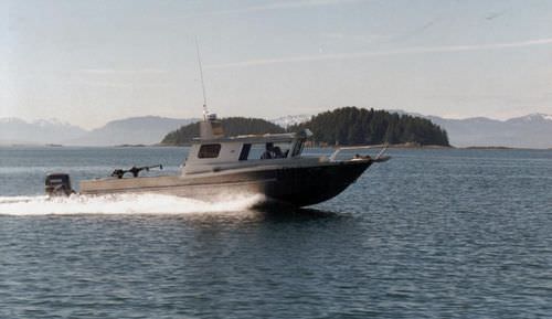 Barco de motor de pesca-paseo fueraborda - AT 850 - ALUTEC BOATS - de pesca-paseo