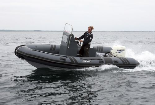 Barco profesional embarcación de apoyo al buceo - AD-55	 - TarponPro - barco de pesca profesional / fueraborda / embarcación neumática semirrígida