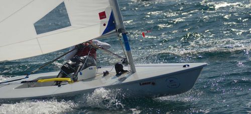 Barco de vela ligera individual - Fareast Boats - de regata / con un trapecio / Láser