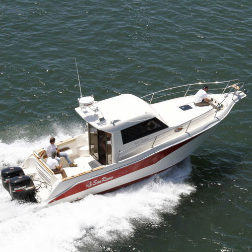 Cabin-cruiser fueraborda - 930 Fisher Lux - San Remo Boats - bimotor / con hard-top / de pesca deportiva