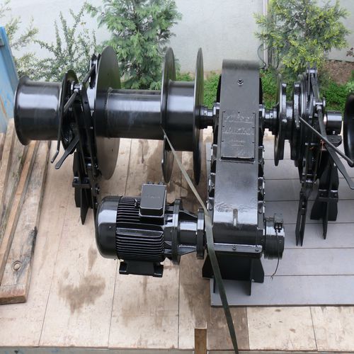 Chigre de amarre - MW - YMV CRANE AND WINCH SYSTEMS - para buque / con motor hidráulico / motor eléctrico