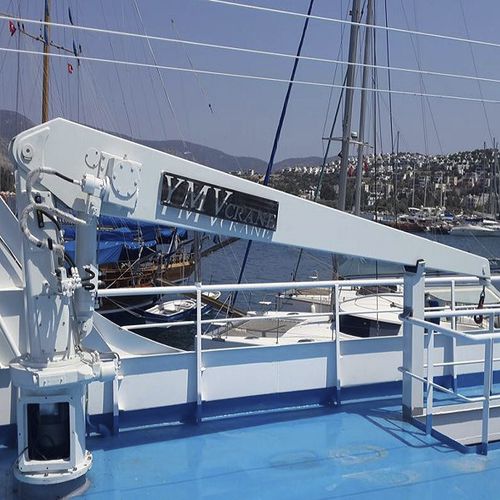 Pescante para yate - YC - YMV CRANE AND WINCH SYSTEMS - hidráulico / eléctrico / pivotante