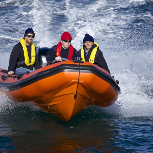 Embarcación neumática fueraborda - DR-500 - Vanguard International - semirrígida / open / con consola jockey
