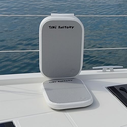 Cojín para yate - TIKI FACTORY - para solárium / de cockpit / para barco