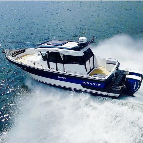 Cabin-cruiser fueraborda - COMMUTER 25 - ARCTIC Boats - bimotor / con hard-top / de pesca