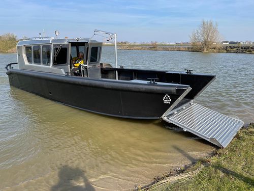 Barco profesional barco de desembarco - LCC 1000 - Tideman Boats BV - fueraborda / de PEHD / remolcable