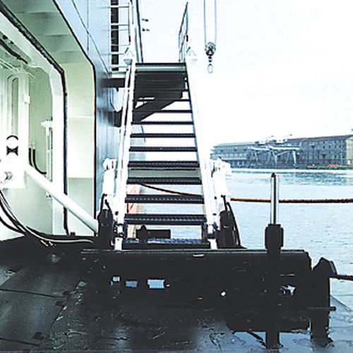Plataforma de embarque - SeaNet Group - para buque