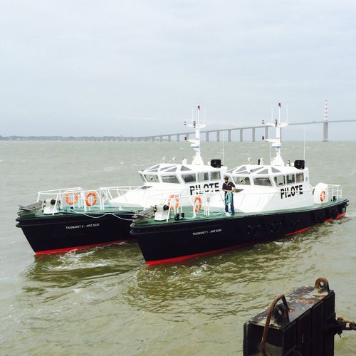 Barco profesional embarcación piloto - SEEM 20-1430AL - See Merre - intraborda / de aluminio
