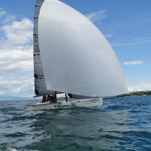 Velero de regata - Q28 - Quant Boats - con foil