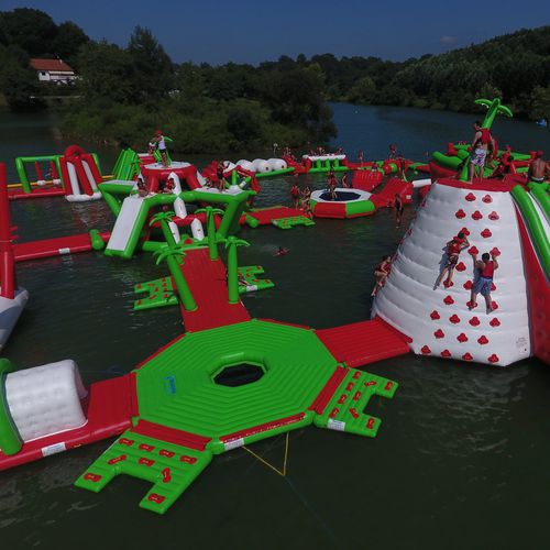 Juego acuático colchón - Octogone  - AQUAZONE parc aquatique - plataforma / isla / pista de carrera