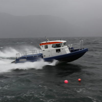 Barco profesional barco de vigilancia - GTC 900 - Mare Safety AS - intraborda / de aluminio / con casco rígido