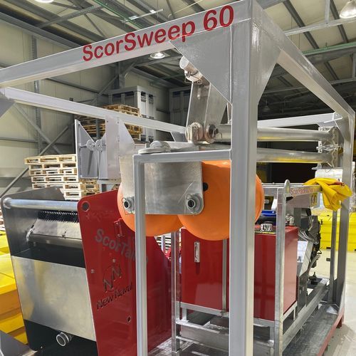 Skimmer de hidrocarburos con brazo desnatador - ScorSweep 60 - New Naval Ltd.