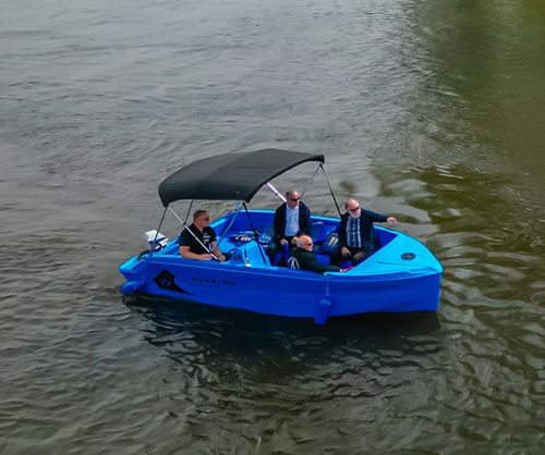 Bote fueraborda - PHANTOM - Vision Marine Technologies - eléctrico / open / con consola lateral