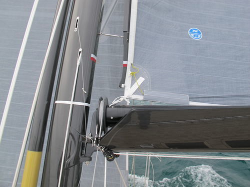 Botavara enrollador - Petitjean Composites - para sailing-yacht / para velero / en V