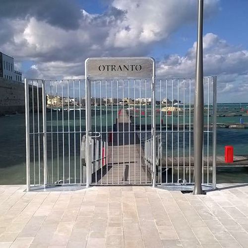Portal de pantalán - PORTALE DI ACCESSO - Nuova Metalmeccanica srl - marine division