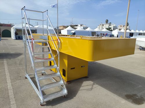 Pontón flotante - Nuova Metalmeccanica srl - marine division - de trabajo