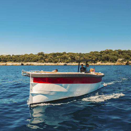 Barco open intraborda - DAMSKO 1000  - Lekker Boats - con consola central / de deporte / de esquí acuático