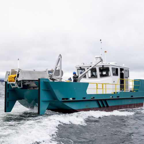 Barco profesional embarcación de recuperación de hidrocarburos - AWB.OSRV 12 - AISTER ALUMINIUM SHIPYARD - intraborda / de aluminio