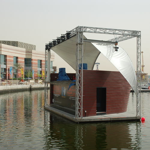 podio flotante - BLUET FLOATING SOLUTIONS