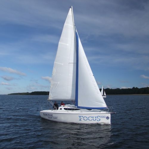 Velero de crucero - FOCUS 800 - Sobusiak Yacht Yard Mariusz Sobusiak - con 4 camarotes / con 6 literas / con bauprés
