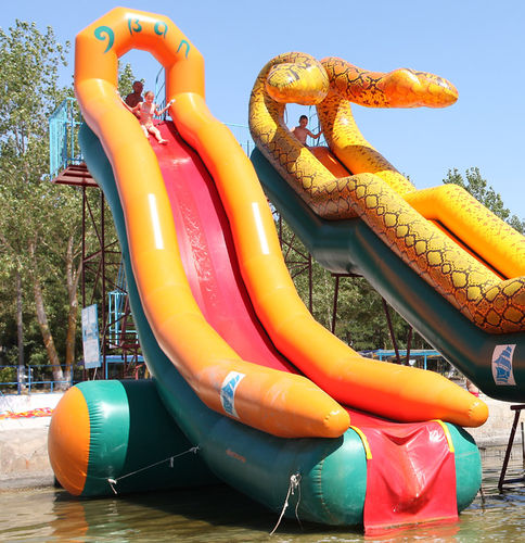 Juego acuático tobogán - Tenth wave - Vector Inflatables - para centro de ocio / inflable