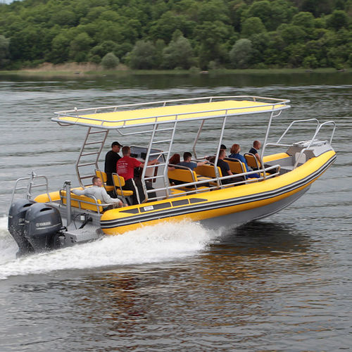 Embarcación neumática fueraborda - RIB 900-P - Vector Inflatables - bimotor / semirrígida / con consola central