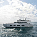yate a motor de crucero