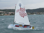 barco de vela ligera individual