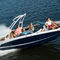 deck-boat intrabordaHD2Four Winns